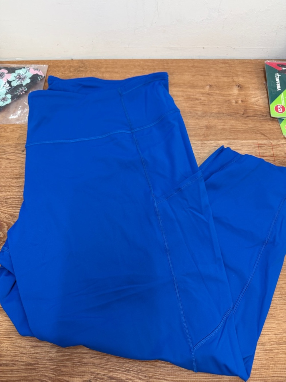Lululemon crop 23” Bright Royal Blue High-Waist Capri Leggings - Picture 7 of 8